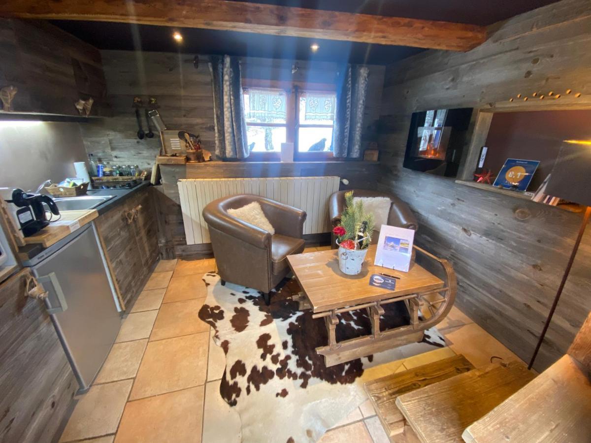 Micro-Lodge, Le Petit Nid D'Amour Montriond Eksteriør bilde