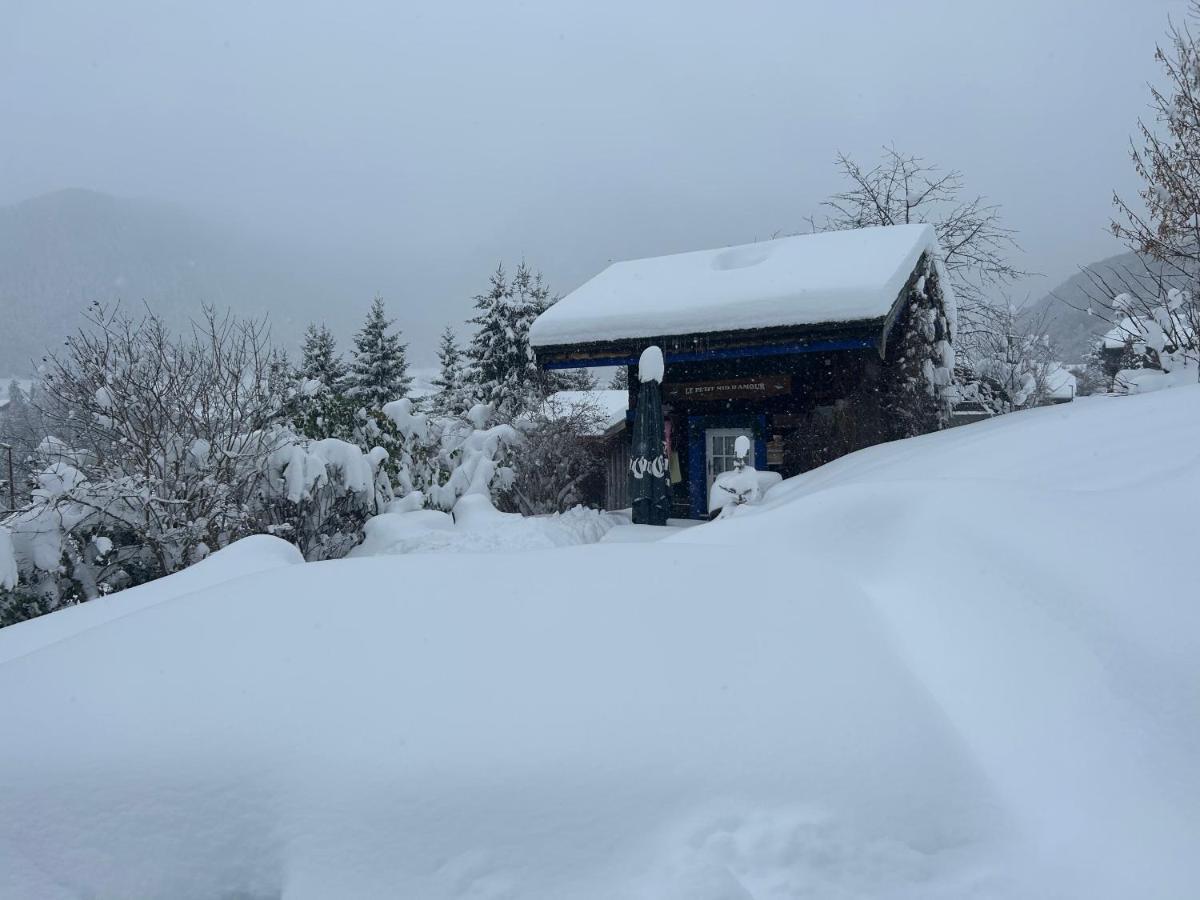 Micro-Lodge, Le Petit Nid D'Amour Montriond Eksteriør bilde